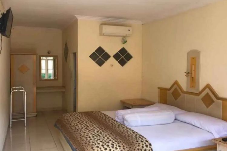 Maryam GUEST HOUSE: Jendela Nyaman di Dekat Stasiun Gumilir